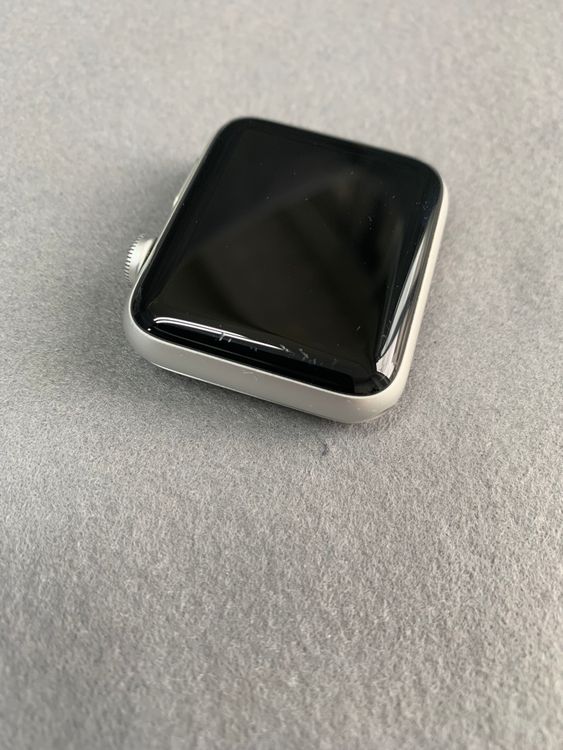 ���� Apple Watch Series3 GPS��ǥ� 42mm 8GB ����С���