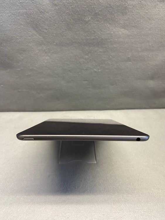 ������� ������ iPad mini ��5���� 64GB Wi-Fi�� ���ڡ������졼��