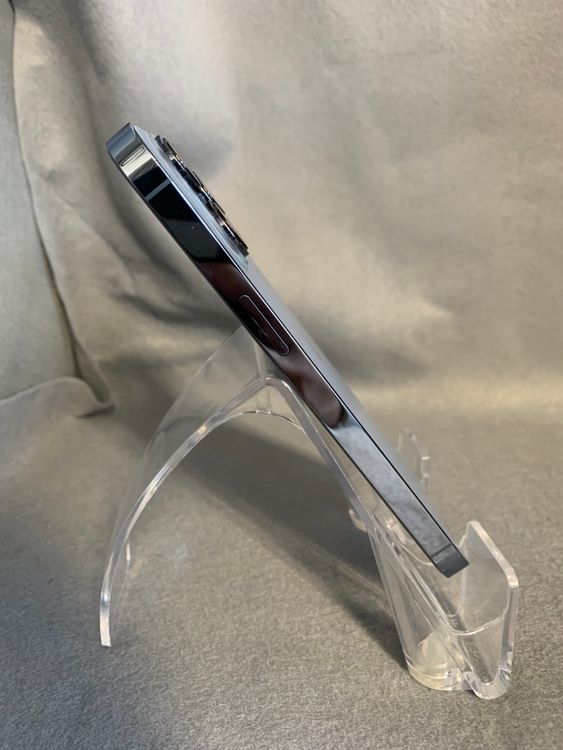 ���ʡ������ǡ�SIM�ե꡼��iPhone13 Pro 256GB ������֥롼��