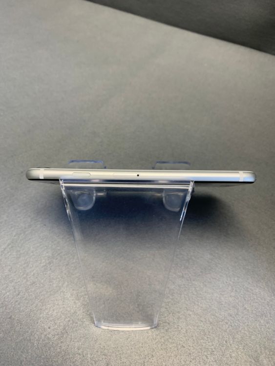 ���ʡ������ǡ�SIM�ե꡼��iPhoneSE �������� 128GB �ۥ磻�ȿ�