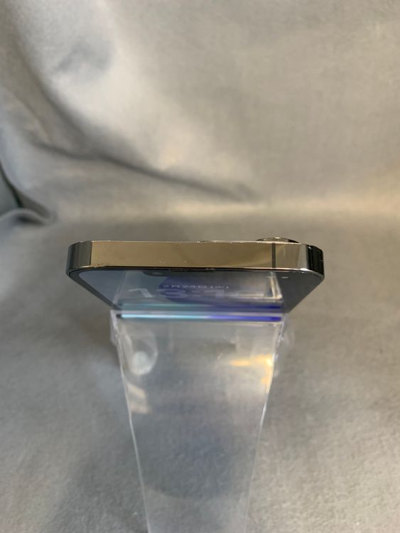 ���ʡ������ǡ�SIM�ե꡼��iPhone13 Pro 128GB ����ե����ȿ�