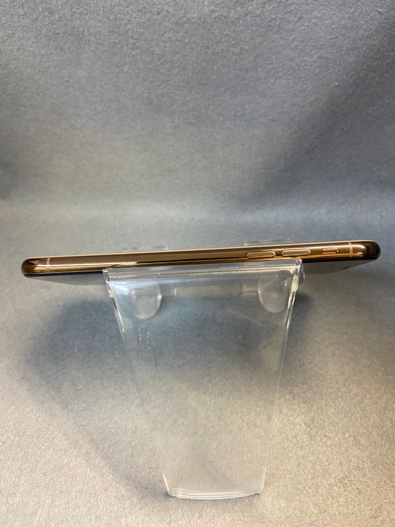 ���ʡ������ǡ�SIM�ե꡼��iPhoneXS 256GB ������ɿ�