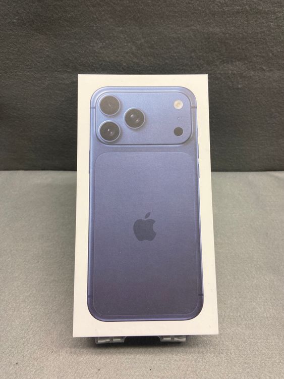 ����̤���� Apple���ȥ��� SIM�ե꡼ iPhone17 Pro Max 256GB