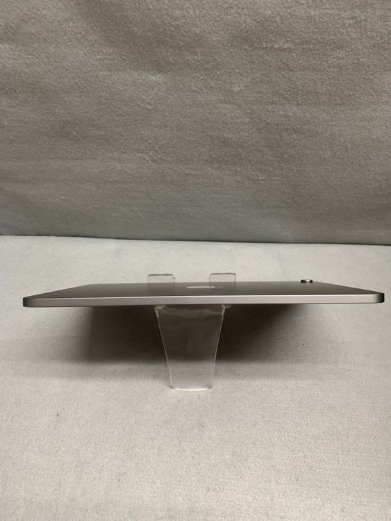 Ķ���� ������ iPad Air ��5���� 256GB Wi-Fi�� ���ڡ������쥤��