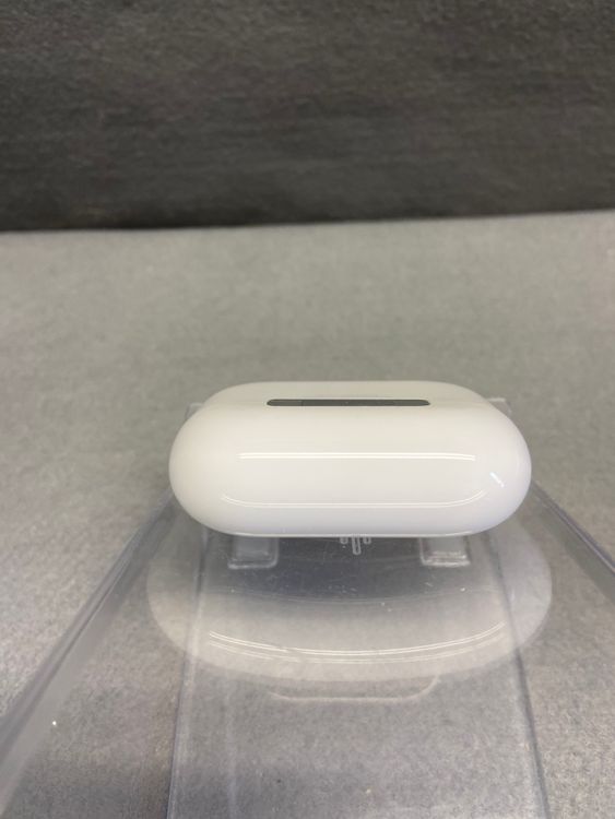 ���� Apple AirPods Pro ������� MagSafe���ť����� MLW3J/A