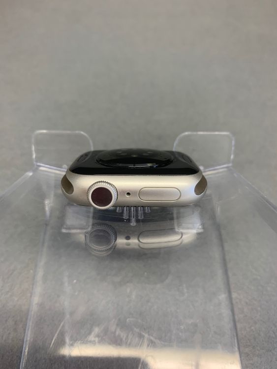 ���� Apple Watch 8 GPS��ǥ� 41mm 32GB �������饤��