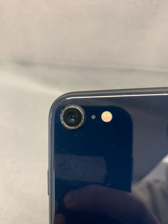 ���ʡ������ǡ�SIM�ե꡼��iPhoneSE-3 64GB �ߥåȥ饤�ȿ�