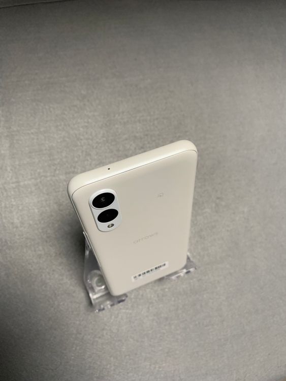 ĶʡǡSIMե꡼arrows We 64GB ۥ磻ȿ