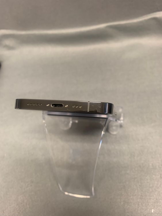 ���� ������ SIM�ե꡼ iPhone12 Pro 128GB ����ե����ȿ�