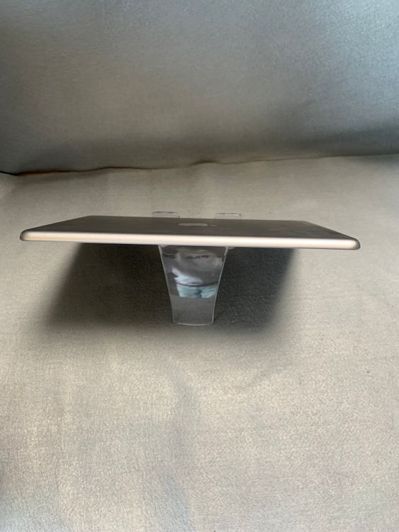  iPad 6 32GB WiFi ڡ졼