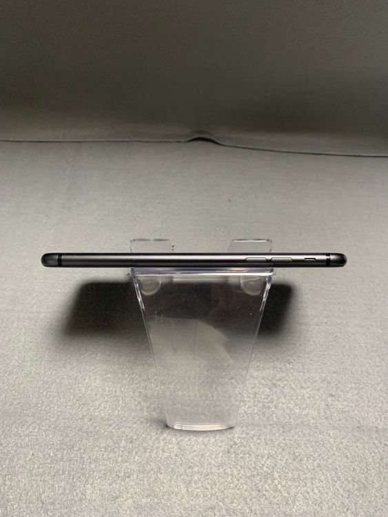 ʡåץ륹ȥǡSIMե꡼iPhone8 Plus 64GB ڡ졼