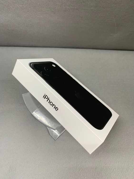 ����̤���� Apple���ȥ��� SIM�ե꡼ iPhone18 Pro 256GB �֥�å���
