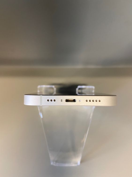 ���ʡ������ǡ�SIM�ե꡼��iPhone13 256GB �������饤�ȿ�