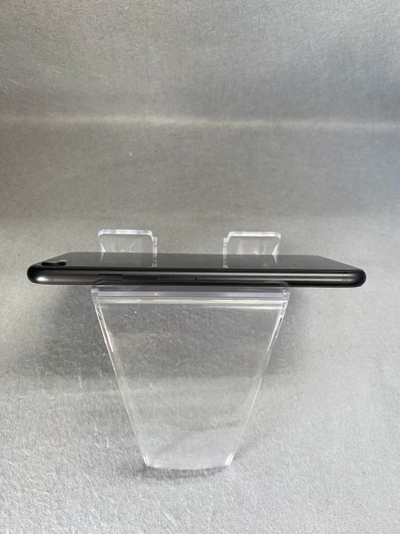 Ķ���ʡ������ǡ�SIM�ե꡼��iPhoneSE ��2���� 64GB �֥�å���