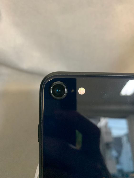 Ķ���ʡ������ǡ�SIM�ե꡼��iPhoneSE �軰���� 64GB �ߥåȥ饤�ȿ�