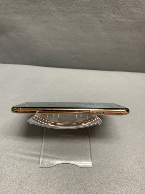 Ķ���� ������ SIM�ե꡼ iPhoneXS 256GB ������ɿ�