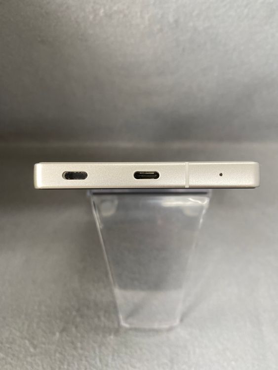 Ķ���� ������ SIM�ե꡼ AQUOS R10 256GB A501SH �����ߥ�ۥ磻�ȿ�