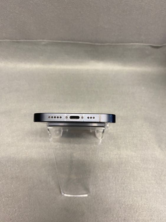 ���ʡ������ǡ�SIM�ե꡼��iPhone 12 64GB �֥�å���