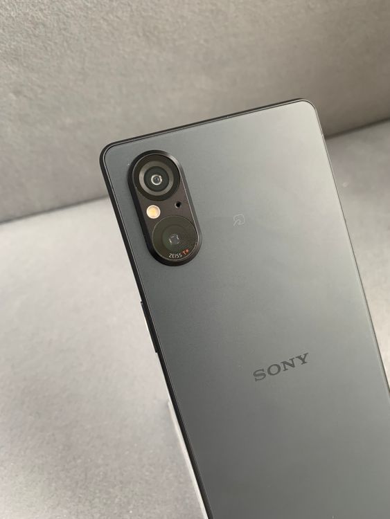 ���� ������ SIM�ե꡼ Xperia 5 V SO-53D 128GB �֥�å���