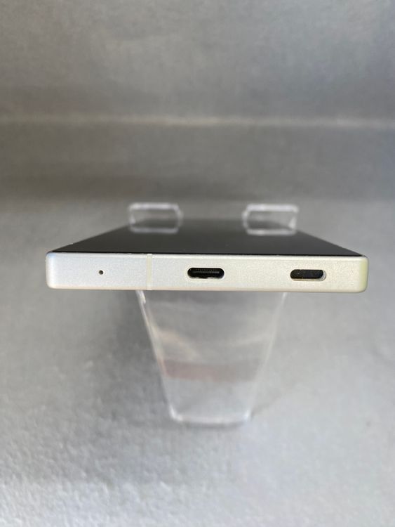 Ķ���� ������ SIM�ե꡼ A401SH AQUOS R9 256GB �ۥ磻�ȿ�