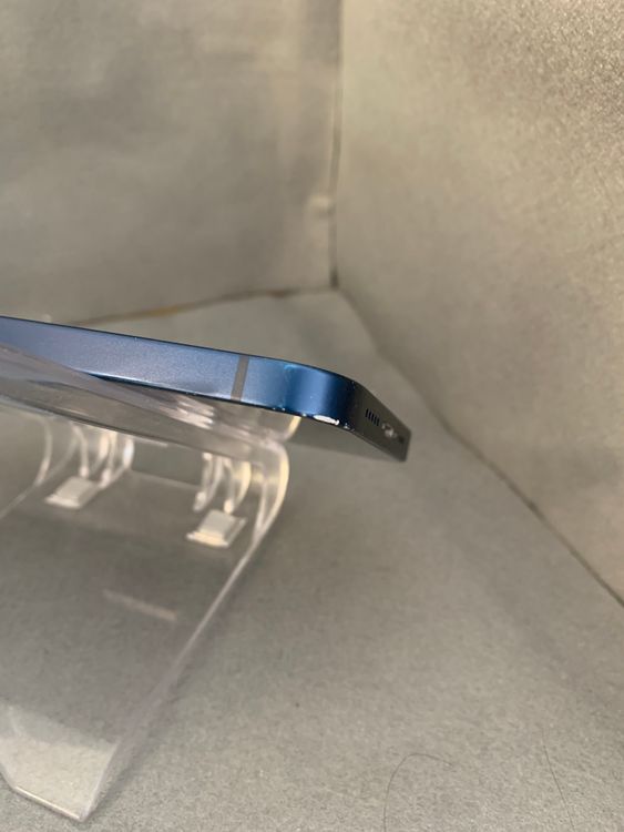 ���ʡ������ǡ�SIM�ե꡼��iPhone12 128GB���֥롼��