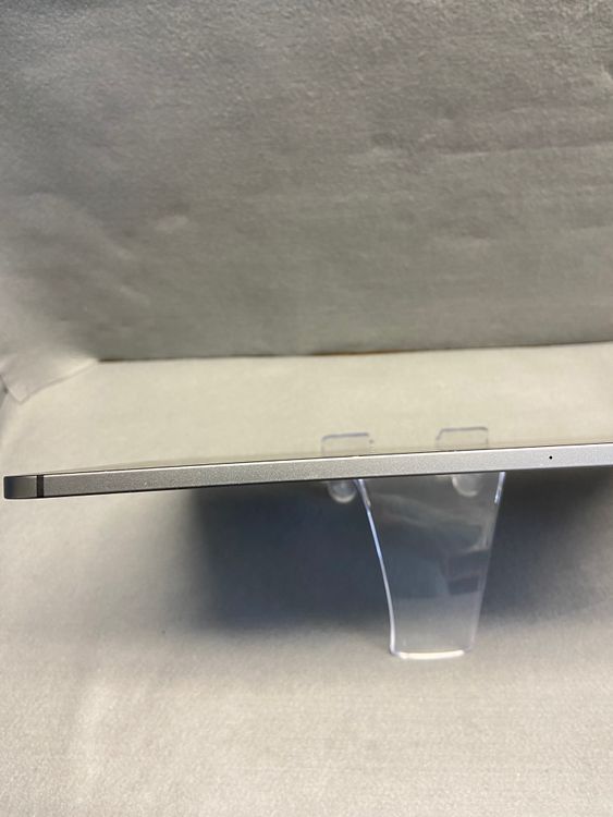 ���� iPad Pro 12.9����� ��3���� 256GB Wi-Fi�� ���ڡ������졼��