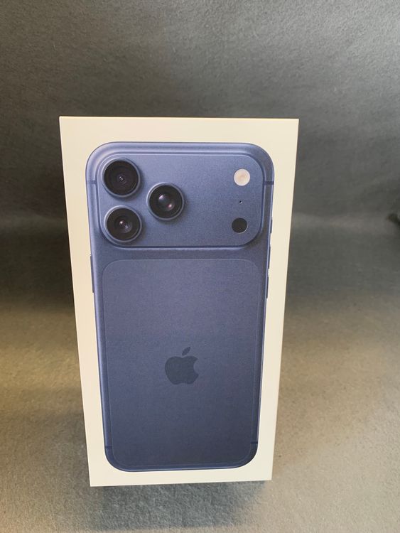 ����̤���� Apple���ȥ��ǡ�SIM�ե꡼ iPhone17ProMax��512GB