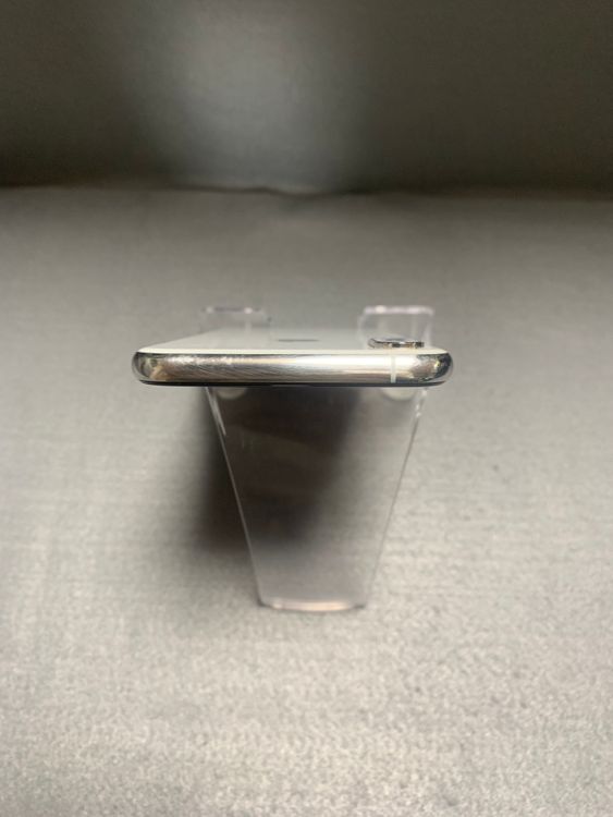 ���� ������ SIM�ե꡼ iPhoneXS 64GB ����С���