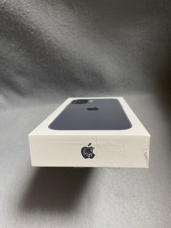 ����̤���� Apple���ȥ��� SIM�ե꡼ iPhone 17 256GB �֥�å���