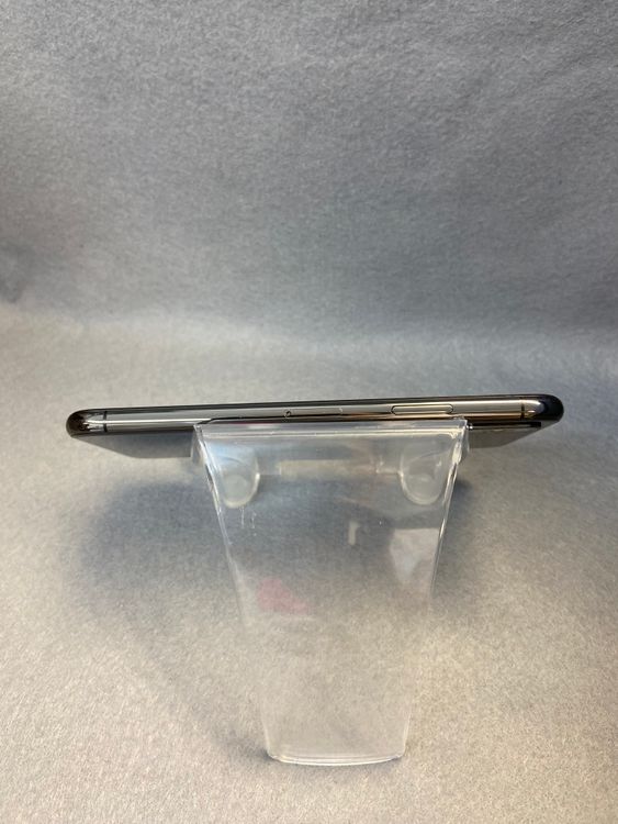 ���� ������ SIM�ե꡼ iPhoneX��256GB ���ڡ������졼��