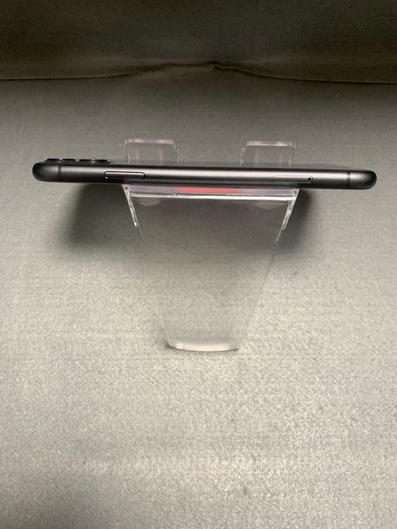 ���� ������ SIM�ե꡼ iPhone11 64GB �֥�å���