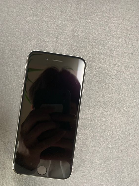   SIMե꡼ iPhoneSE 2 128GB ۥ磻ȿ