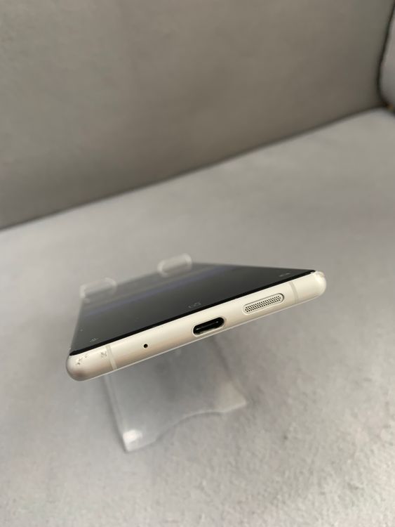 ���� ������ SIM�ե꡼ Xperia 1 SOV40 64GB �ۥ磻�ȿ�