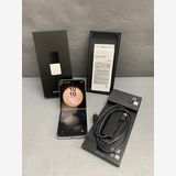 美品 国内版 SIMフリー Samsung Galaxy Z Flip5 256GB クリーム色