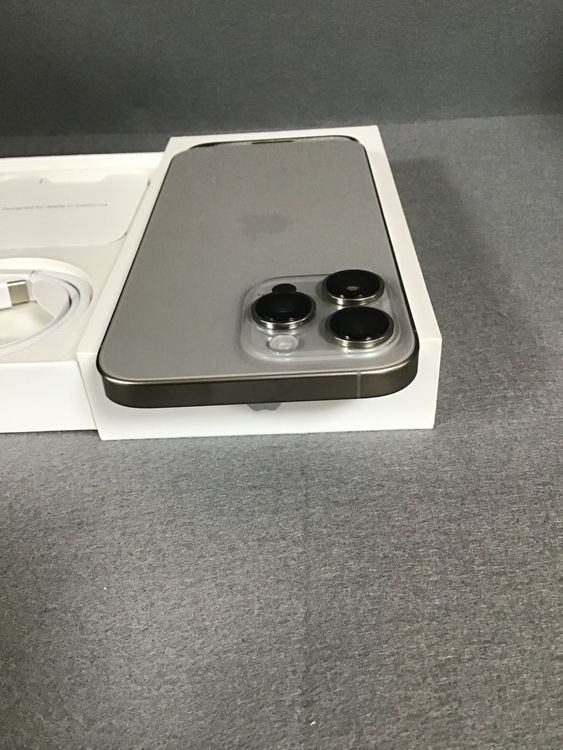 ĶʡAppleȥǡSIMե꡼iPhone16  Pro Max ʥ˥࿧