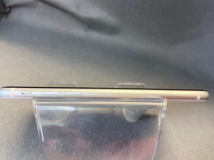 ���ʡ������ǡ�sim�ե꡼��iPhoneSE ��2���塡128gb  �ۥ磻�ȿ�