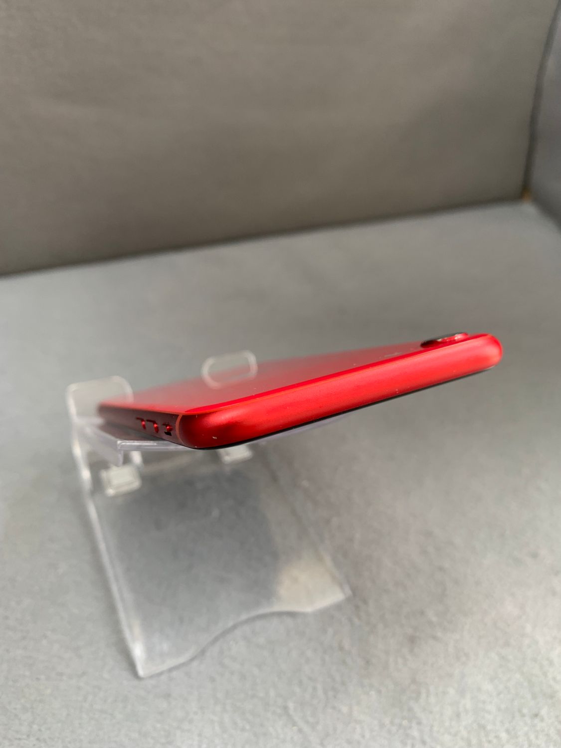 ムスビー｜美品 Appleストア版 SIMフリー iPhoneSE 第2世代 256GB