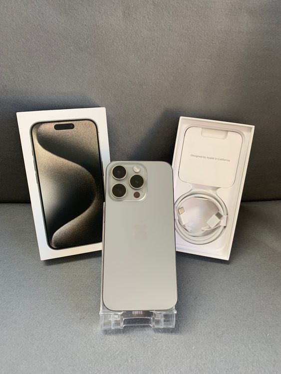 Ķ���� Apple���ȥ��� iPhone15 Pro 256GB �ʥ���������˥��࿧