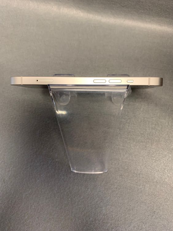���ʡ������ǡ�SIM�ե꡼��iPhone13 128GB �������饤�ȿ�