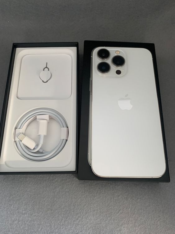 ���ʡ������ǡ�sim�ե꡼��iPhone13  Pro 256GB ����С���