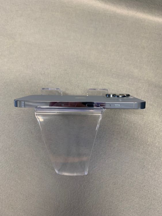 Ķ���ʡ������ǡ�SIM�ե꡼��iPhone13 pro 256GB ������֥롼��