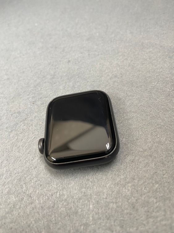 ���� Apple Watch SE GPS��ǥ� 40mm 32GB �֥�å���