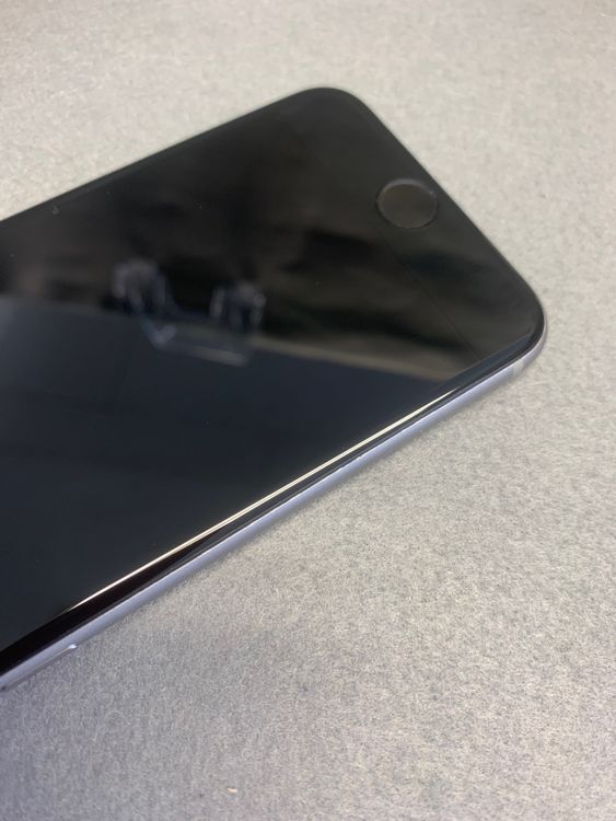 Ķ���ʡ������ǡ�SIM�ե꡼��iPhone6S 64GB ���ڡ������쥤��