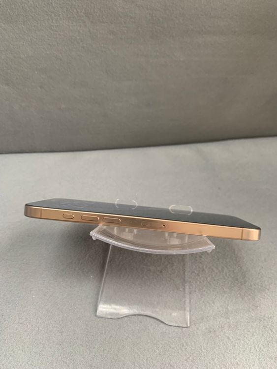 ���� ������ SIM�ե꡼ iPhone16 Pro Max 256GB �ǥ����ȥ����˥��࿧