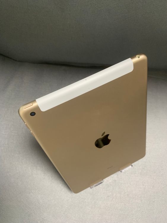 Ķ  SIMե꡼ Cellular iPad 5 32GB ɿ