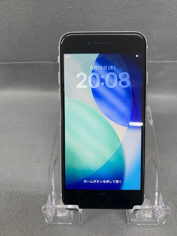 ���ʡ������ǡ�SIM�ե꡼��iPhoneSE ��3����  128GB �������饤�ȿ�