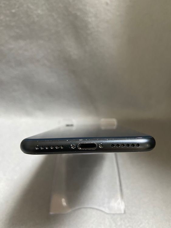 ʡǡSIMե꡼ iPhoneSE 裳 64GBߥåɥʥȿ