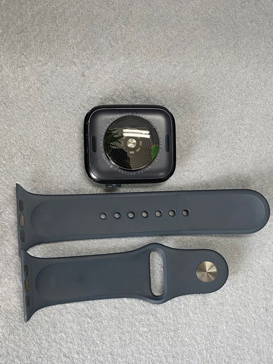 ���ʡ�Apple Watch SE ��2���塡32GB GPS��ǥ롡44mm �ߥåɥʥ���