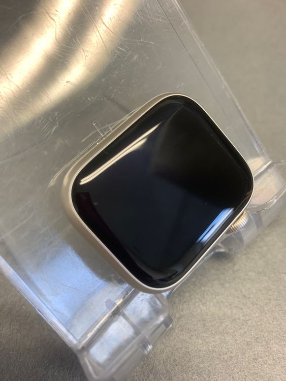 ���� Apple Watch 8 GPS��ǥ� 41mm 32GB �������饤��