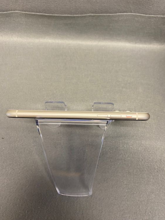 ���ʡ������ǡ�SIM�ե꡼��iPhone 11 64GB �ۥ磻�ȿ�